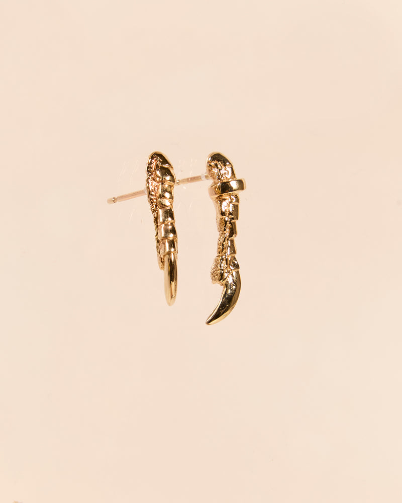 Claw Studs