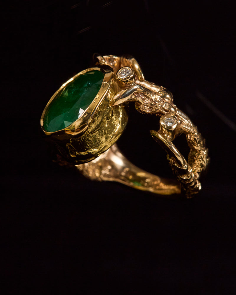 Emerald with Diamond Bar Flies