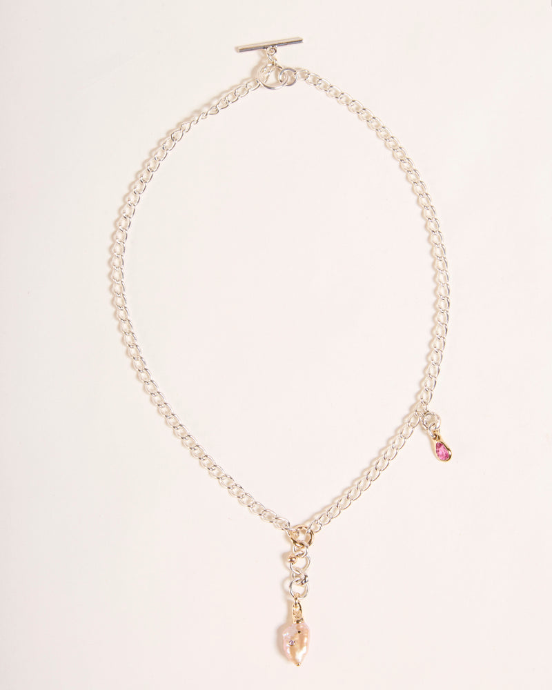 Stigmata Pearl Driblet Necklace