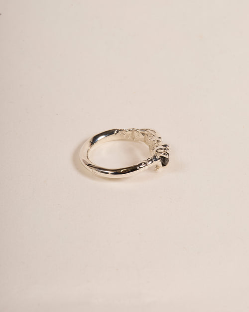 Contessa No.7 - Grey Spinel