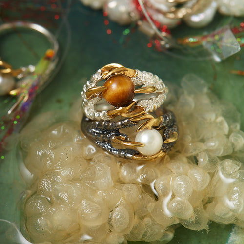 The Pearl of London Tigers Eye