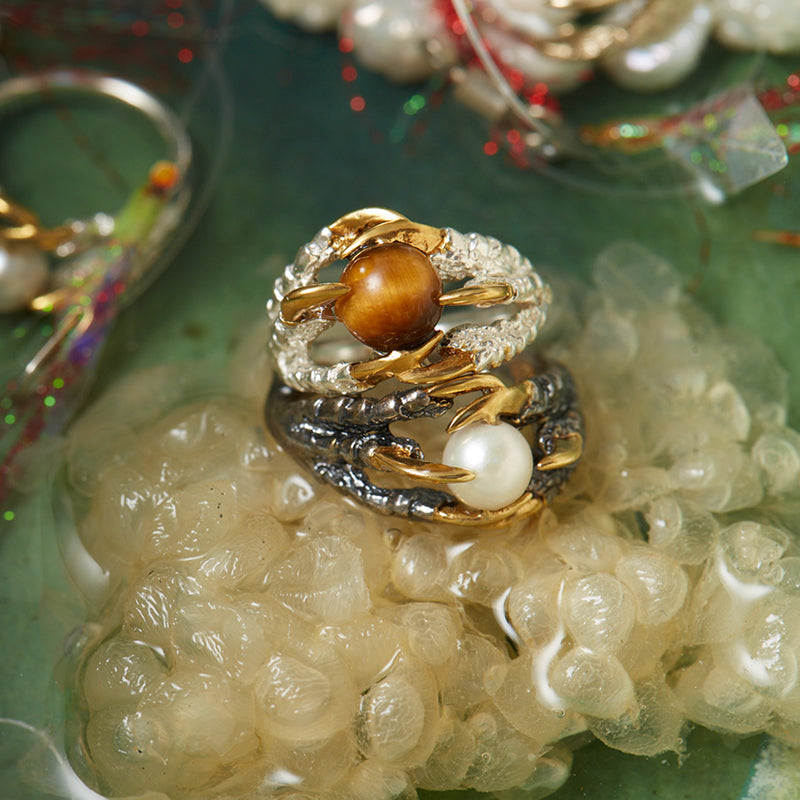 The Pearl of London Tigers Eye