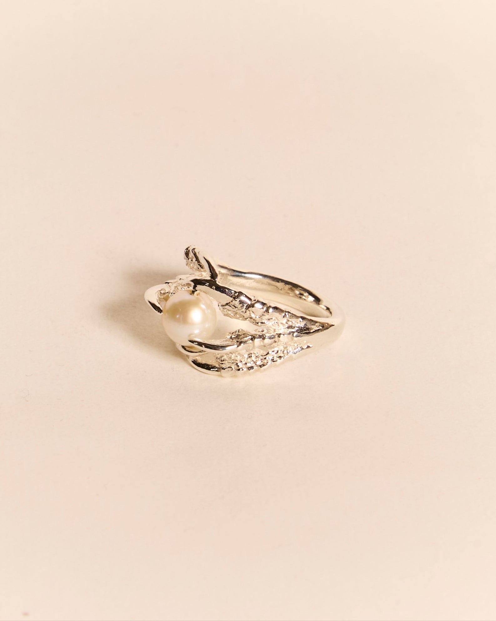 The Pearl of London - Polished Silver