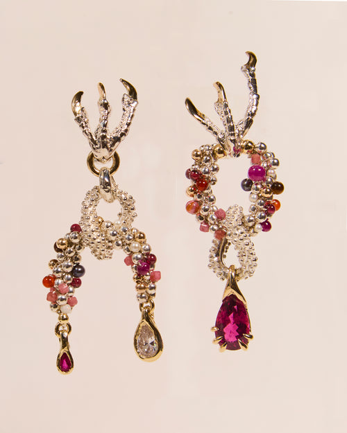 Mouldy Chain Earrings Dripping - £1,550